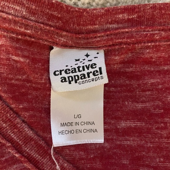 The University of Oklahoma v-neck tee! - Picture 2 of 2